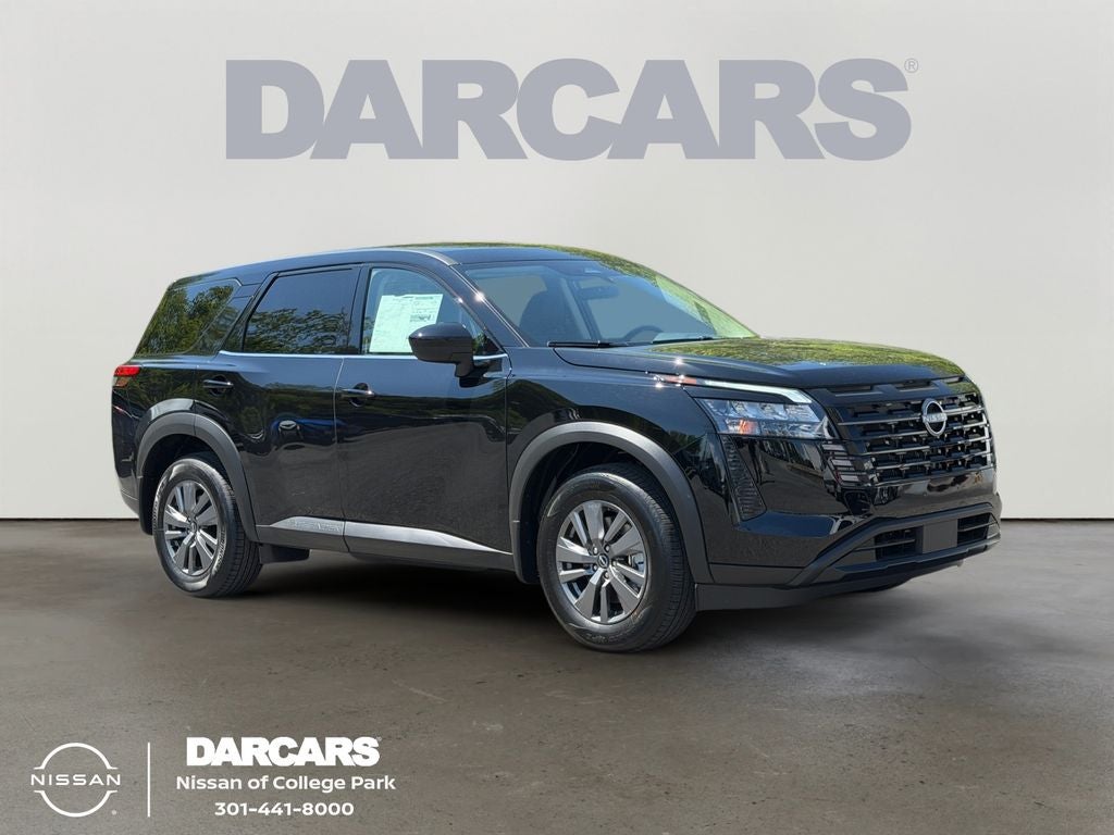 2026 Nissan Pathfinder S