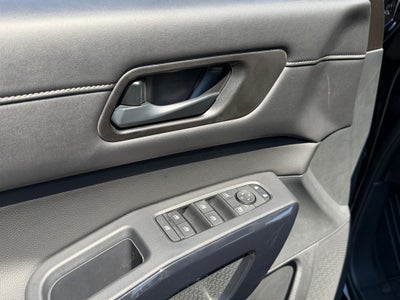 2026 Nissan Pathfinder S