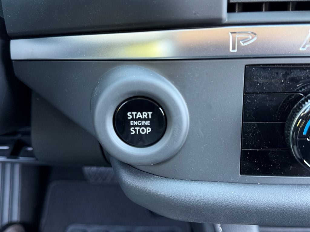 2026 Nissan Pathfinder S