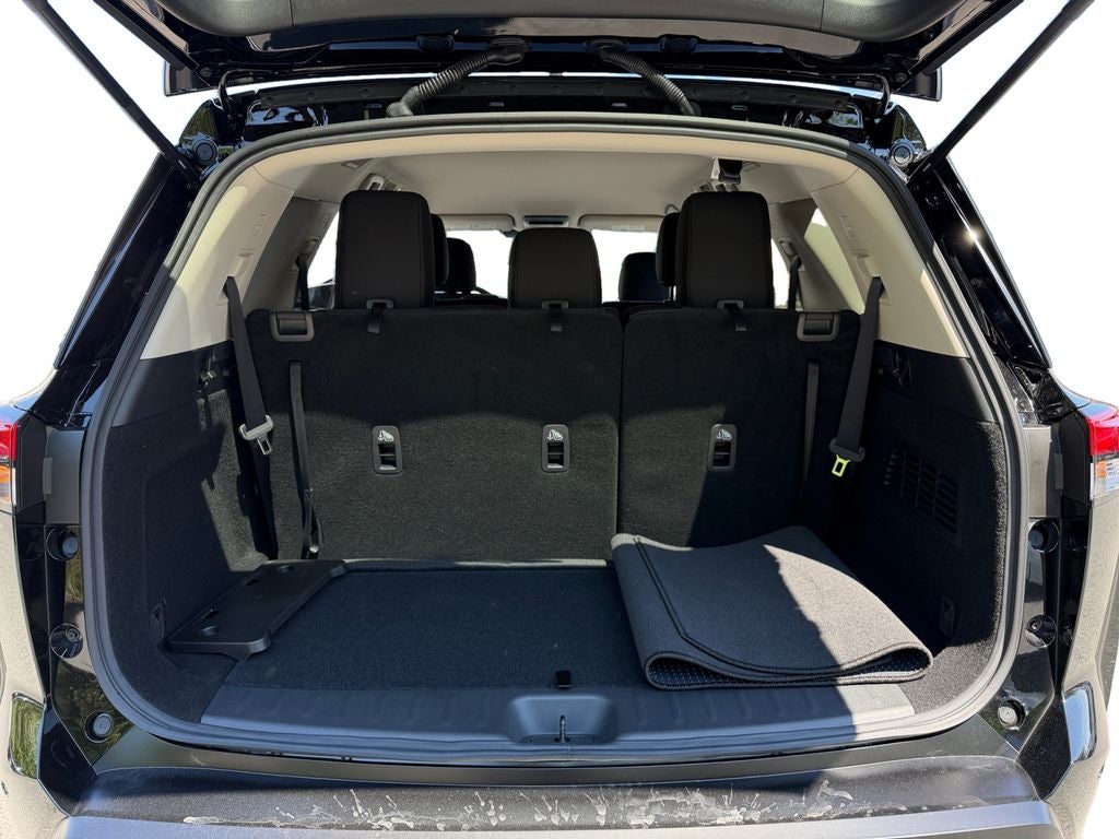 2026 Nissan Pathfinder S