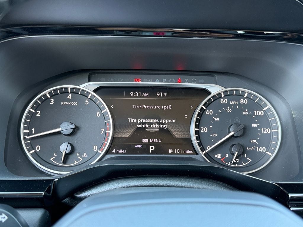 2026 Nissan Pathfinder SV