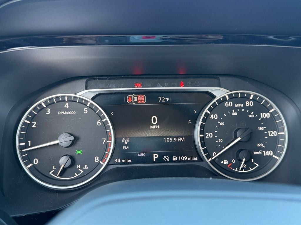 2026 Nissan Pathfinder SV