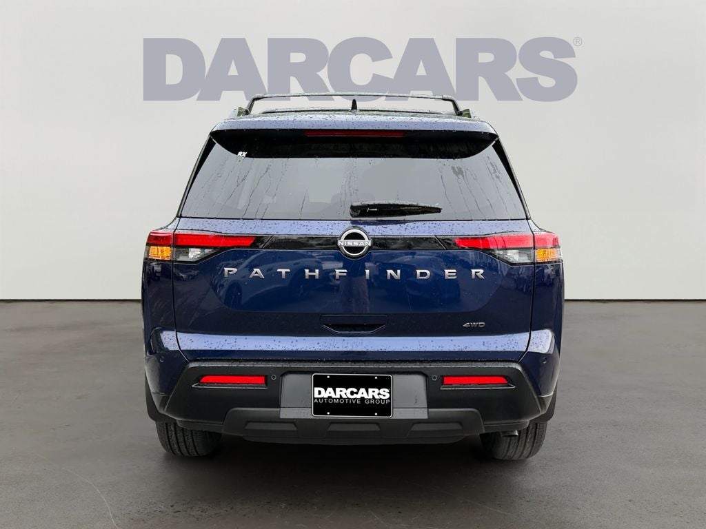 2026 Nissan Pathfinder SV