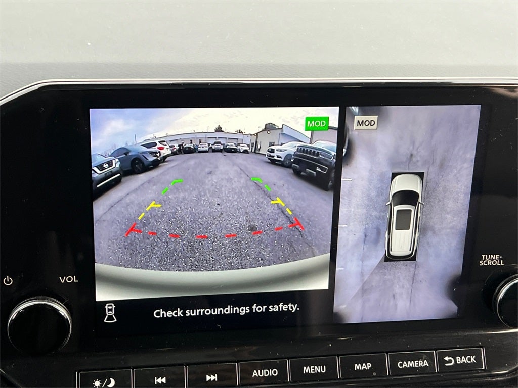 2022 Nissan Pathfinder SL SL Black Package / Cargo Package / Lighting Packag