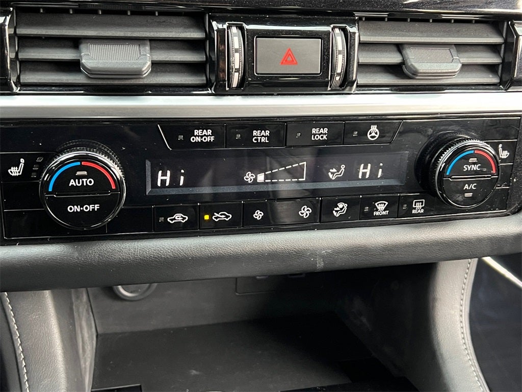 2022 Nissan Pathfinder SL SL Black Package / Cargo Package / Lighting Packag