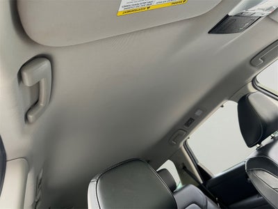 2022 Nissan Pathfinder SL SL Black Package / Cargo Package / Lighting Packag