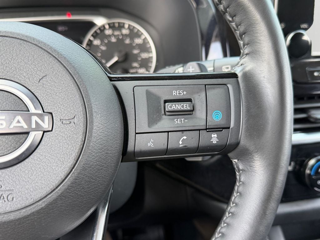 2023 Nissan Pathfinder SL / One Owner