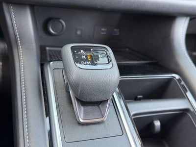 2023 Nissan Pathfinder SL / One Owner