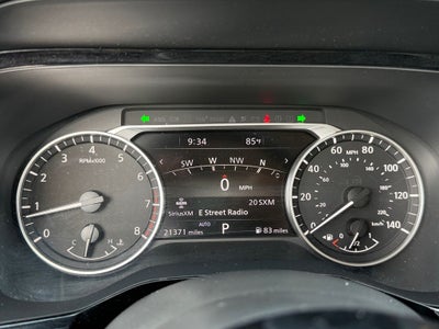 2023 Nissan Pathfinder SL / One Owner