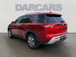 2023 Nissan Pathfinder SL / One Owner