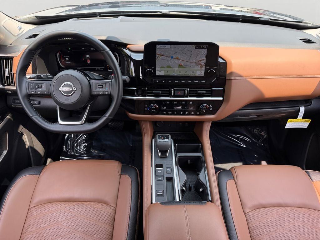 2025 Nissan Pathfinder Platinum / One Owner