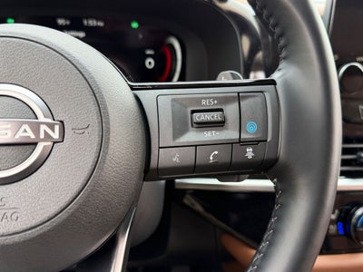 2025 Nissan Pathfinder Platinum / One Owner