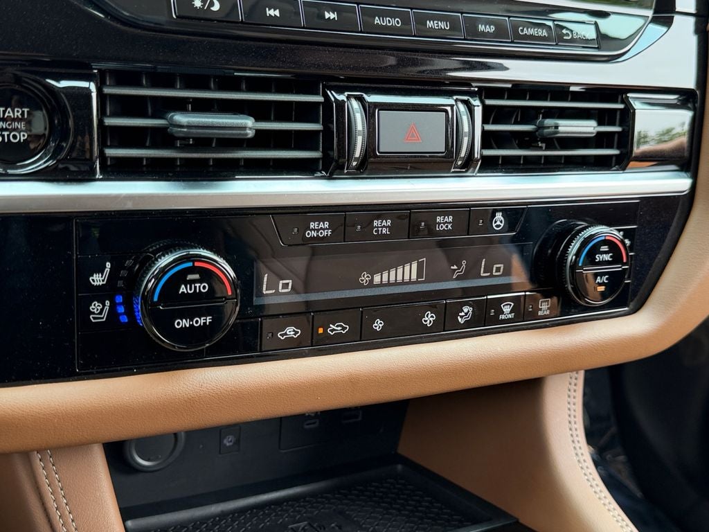 2025 Nissan Pathfinder Platinum / One Owner