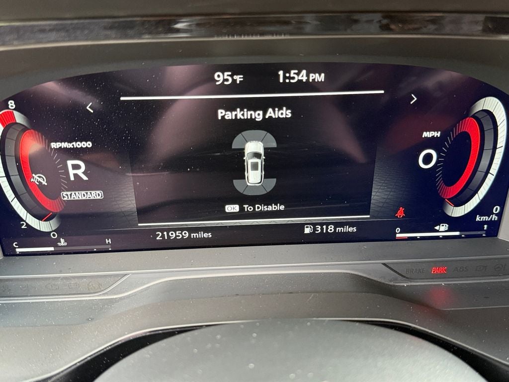 2025 Nissan Pathfinder Platinum / One Owner
