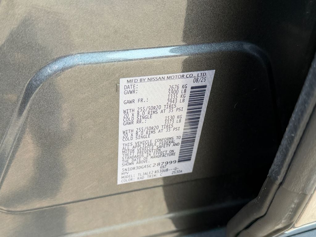 2025 Nissan Pathfinder Platinum / One Owner