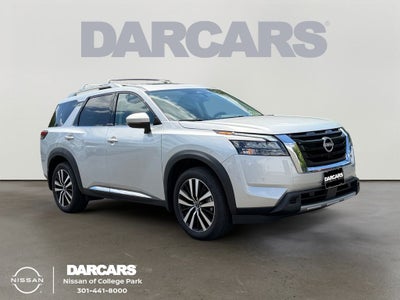 2025 Nissan Pathfinder Platinum