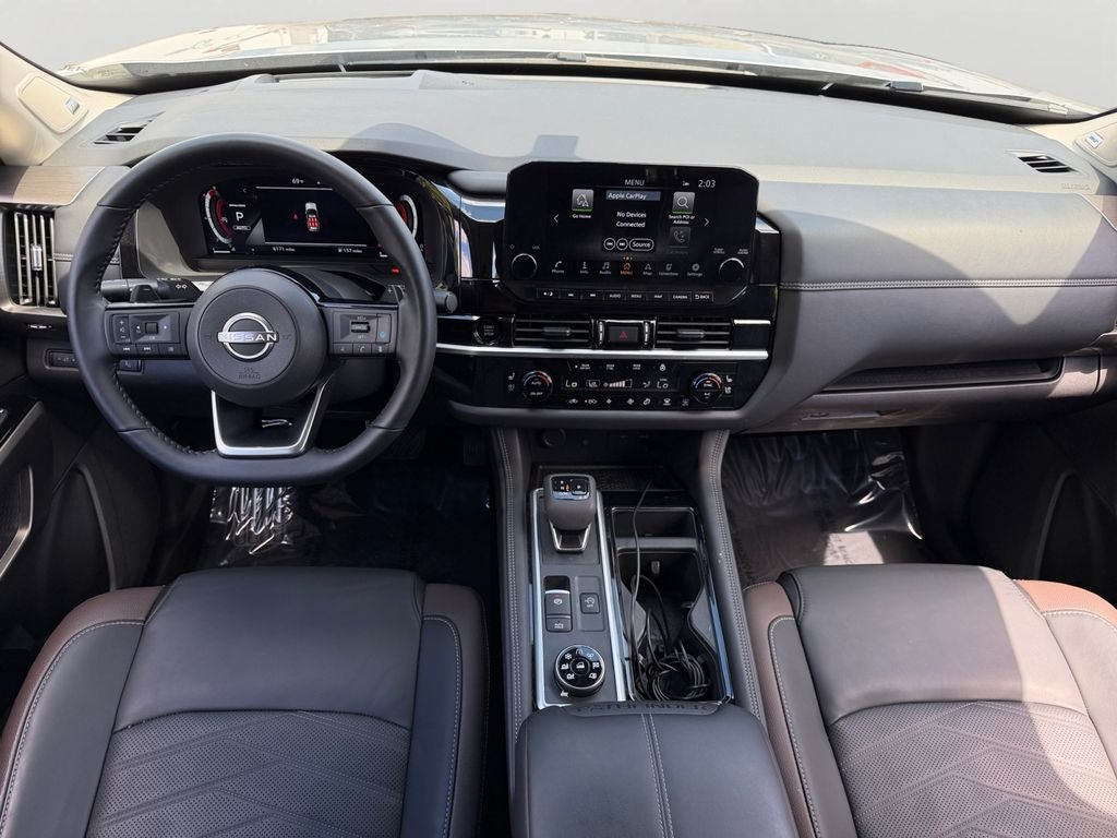 2025 Nissan Pathfinder Platinum
