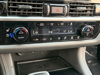 2025 Nissan Pathfinder Platinum / One Owner