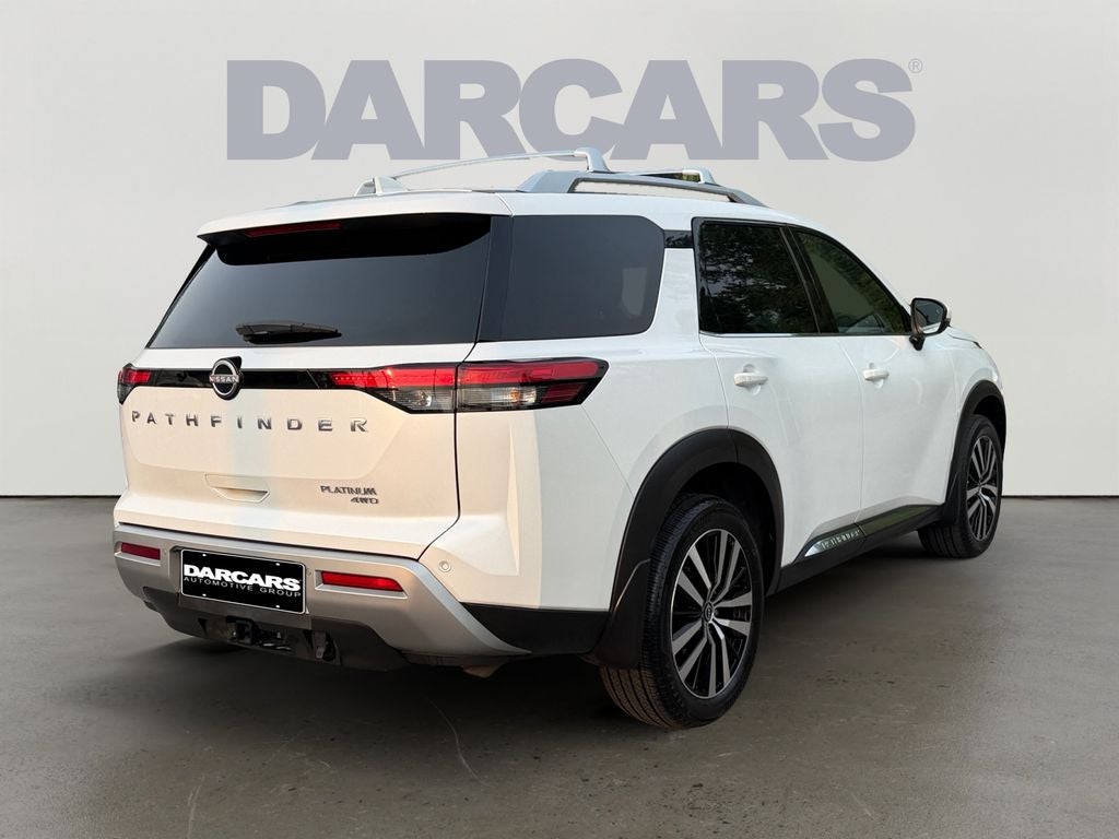 2025 Nissan Pathfinder Platinum / One Owner