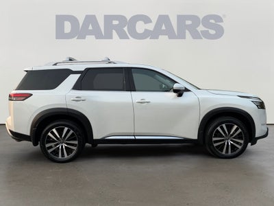 2025 Nissan Pathfinder Platinum / One Owner