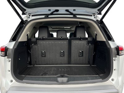 2025 Nissan Pathfinder Platinum / One Owner / 4WD / Cargo Package / Roof Rails w/