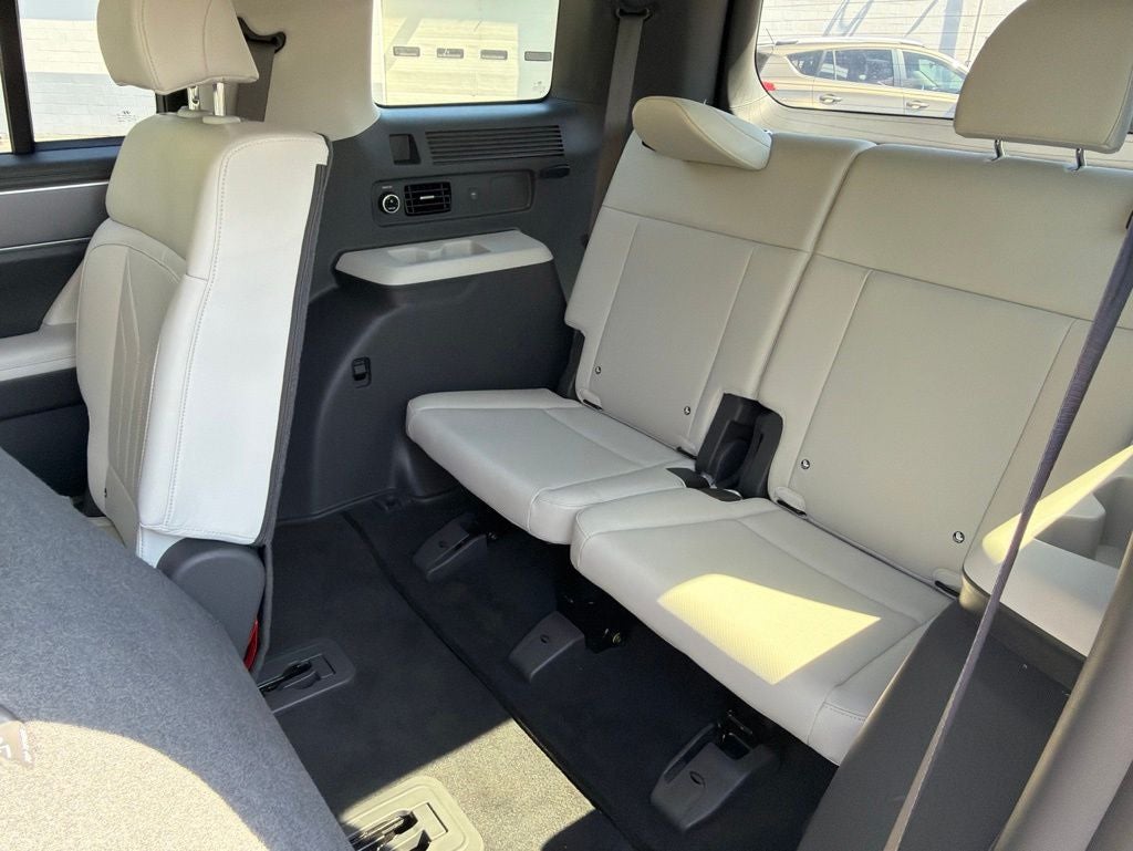 2026 Hyundai Santa Fe SEL / One Owner