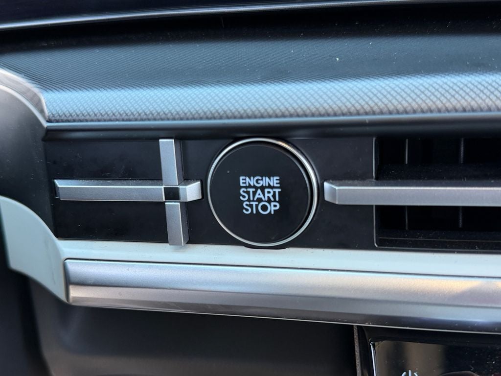 2026 Hyundai Santa Fe SEL / One Owner
