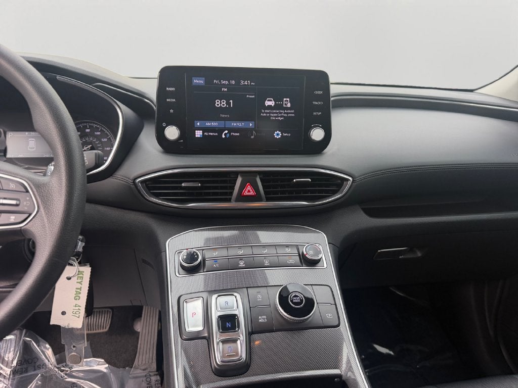 2023 Hyundai Santa Fe SE