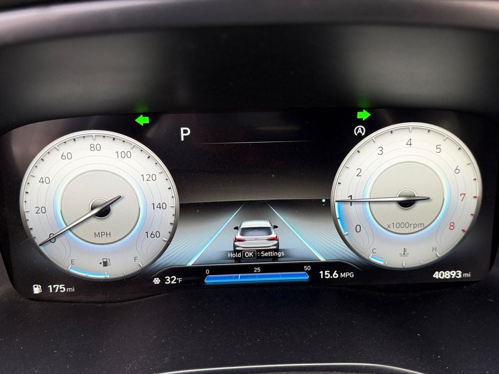 2022 Hyundai Santa Fe Limited / One Owner /