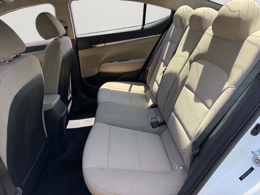 2019 Hyundai Elantra SE