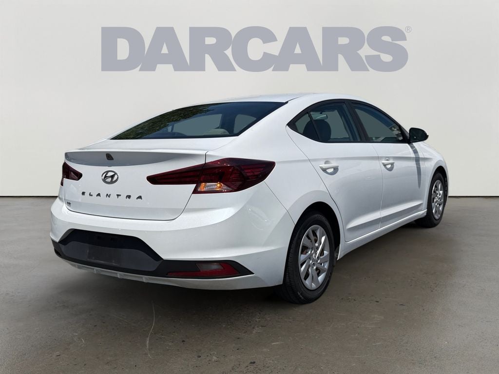 2019 Hyundai Elantra SE