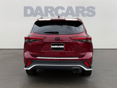 2022 Toyota Highlander XSE
