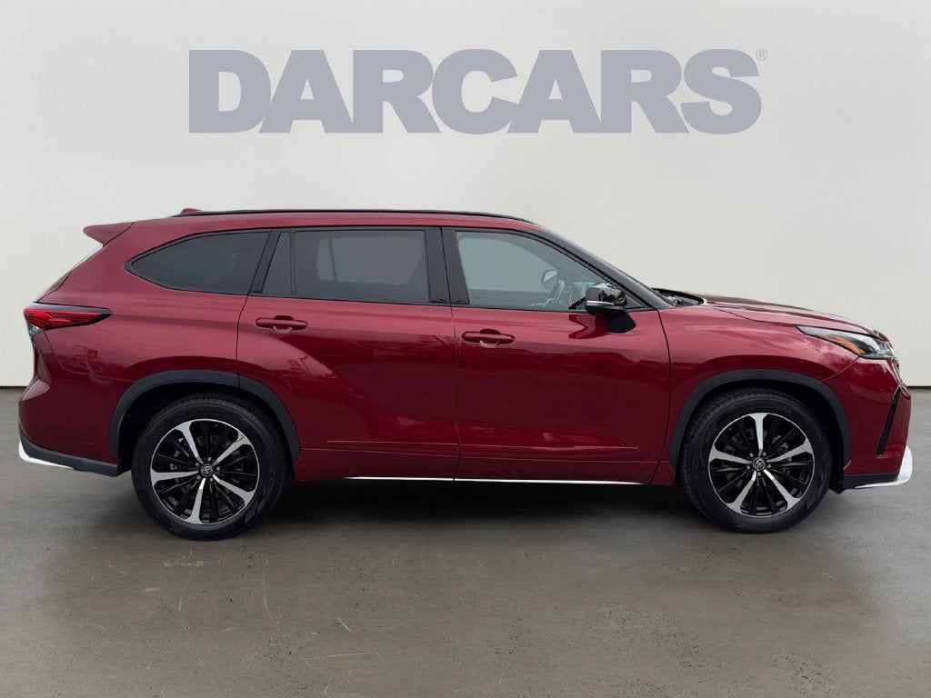 2022 Toyota Highlander XSE