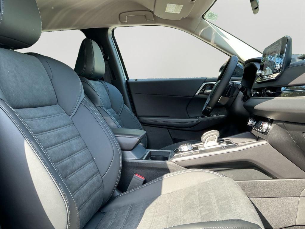 2026 Nissan Rogue Plug-In Hybrid SL
