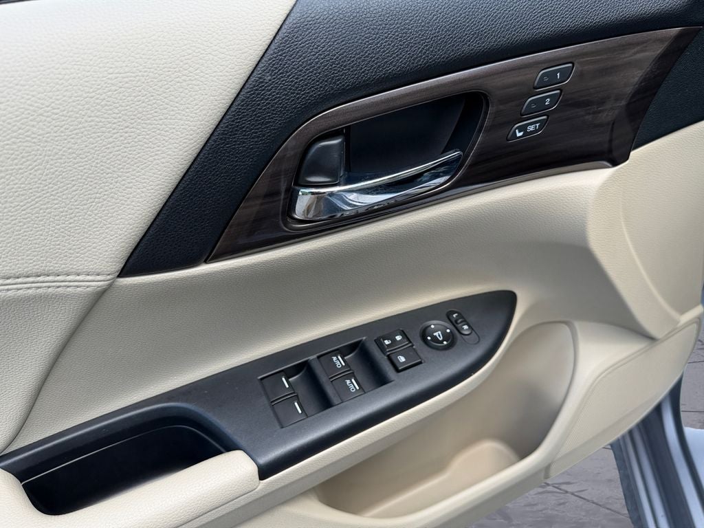 2017 Honda Accord Hybrid Touring