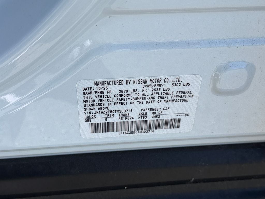 2026 Nissan Leaf PLATINUM+