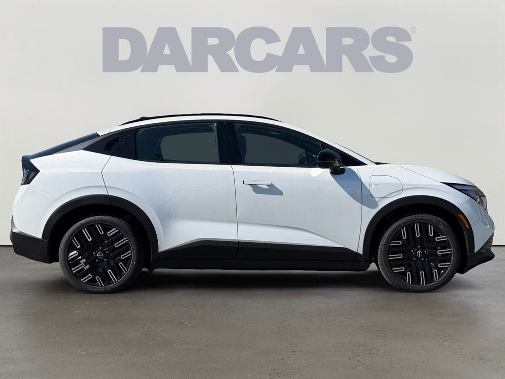 2026 Nissan Leaf PLATINUM+