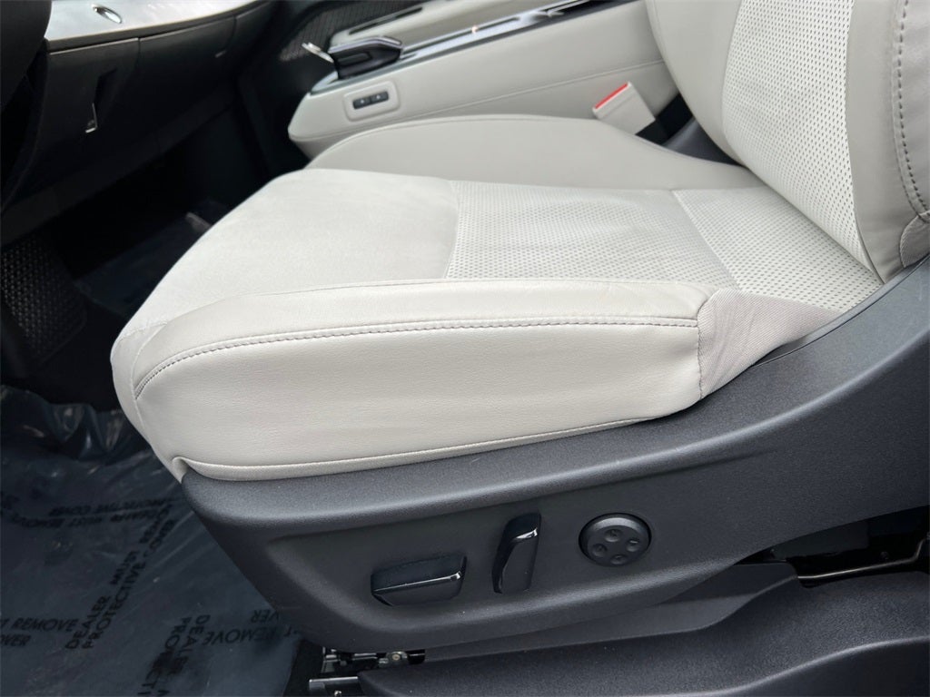 2023 Nissan Ariya EVOLVE+ One Owner