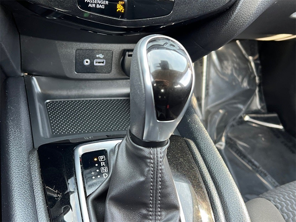 2021 Nissan Rogue Sport S AWD / 4 NEW TIRES / LOW MILES