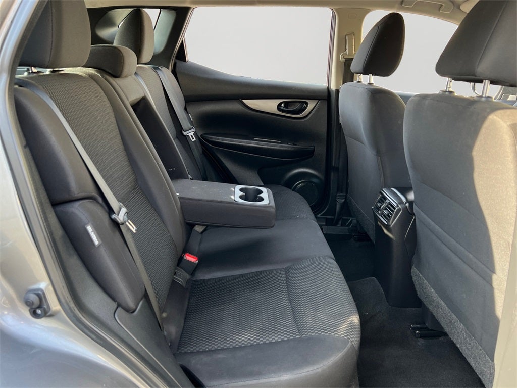 2021 Nissan Rogue Sport S AWD / 4 NEW TIRES / LOW MILES