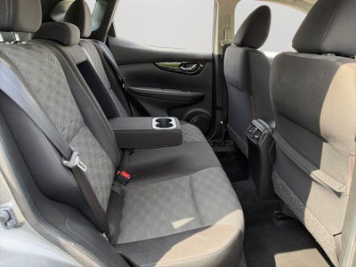 2018 Nissan Rogue Sport SV