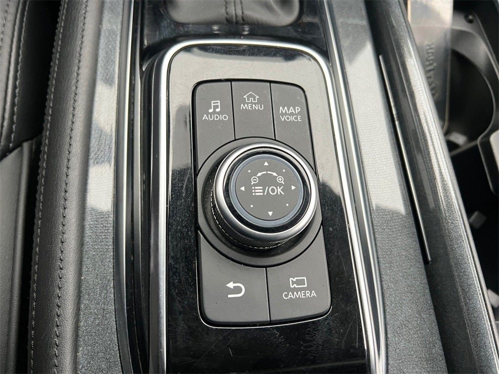 2024 Nissan Armada SV One Owner / 4WD