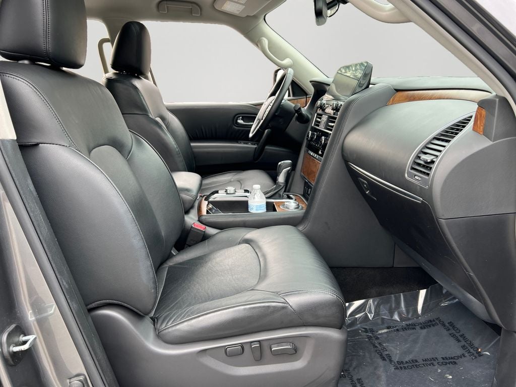 2024 Nissan Armada SL / One Owner / 4WD / Clean Carfax