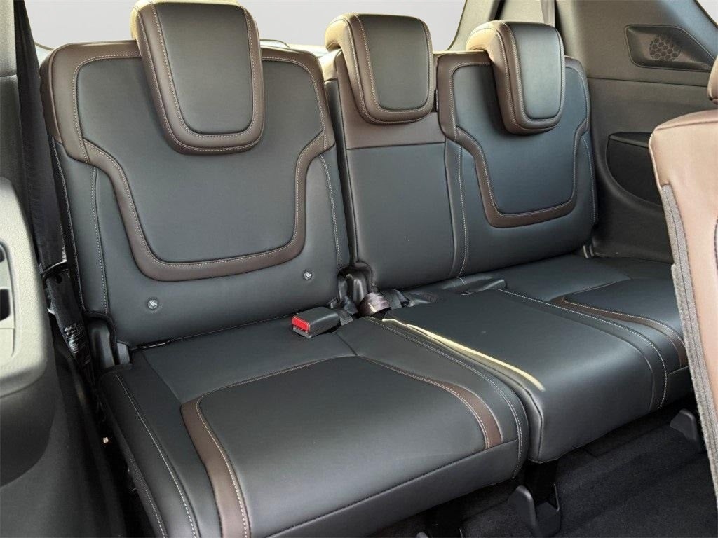 2025 Nissan Armada SL