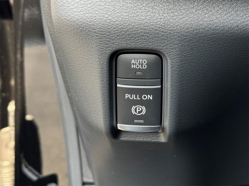 2025 Nissan Armada SL