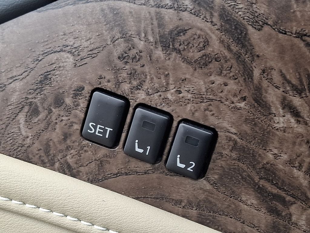 2024 INFINITI QX80 Premium Select / One Owner