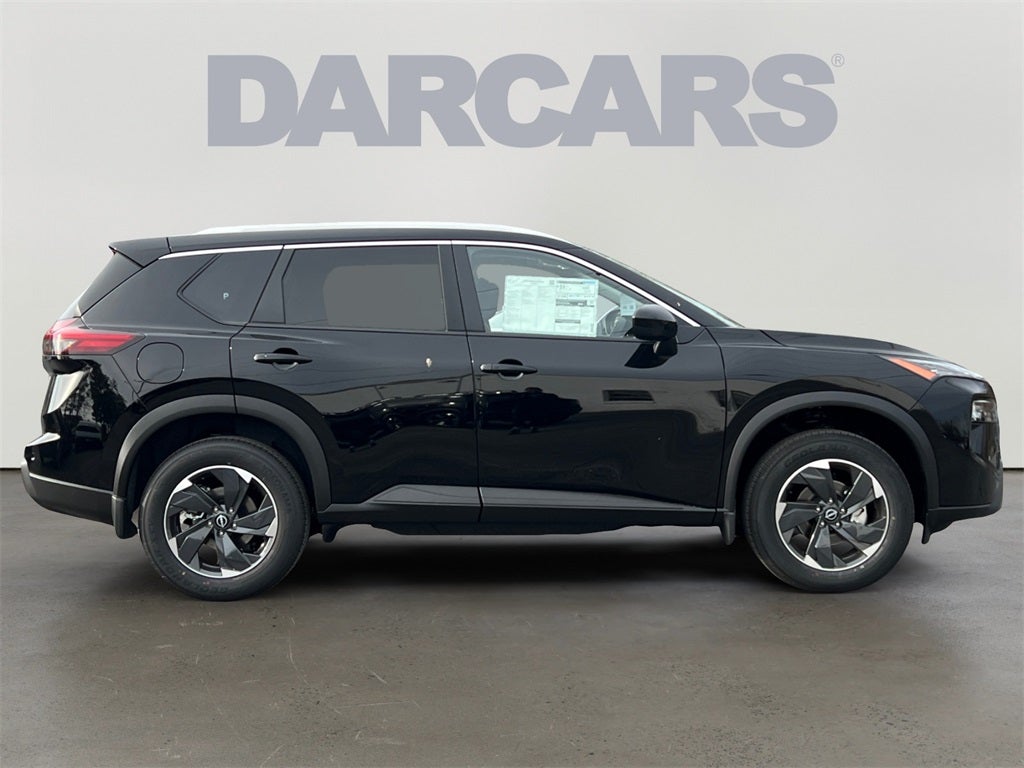 2026 Nissan Rogue SV / Premium Package / Cold Weather Package