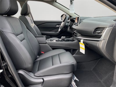 2026 Nissan Rogue SV / Premium Package / Cold Weather Package