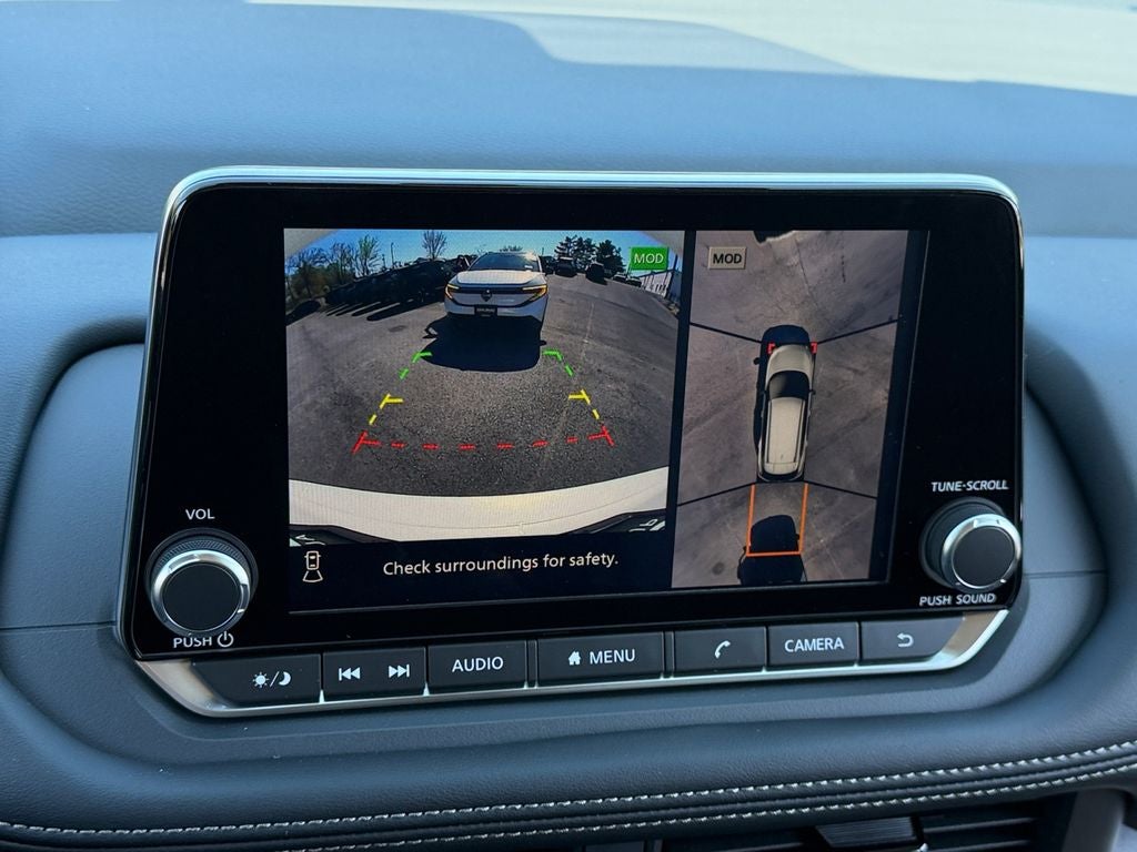 2026 Nissan Rogue Dark Armor