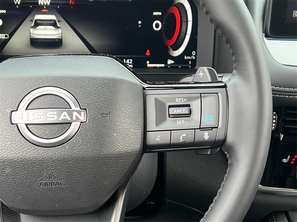 2026 Nissan Rogue Platinum / One Owner / Premium Package / Floormats Package